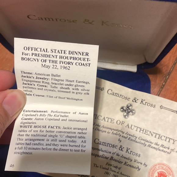 First Lady camrose land Kross Braclet - Picture 3 of 5